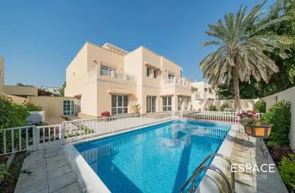 Villa - 6 Bedrooms - 5 Bathrooms for rent in Meadows 1 - Meadows - Dubai Villa - 6 Bedrooms - 5 Bathrooms for rent in Meadows 1 - Meadows - Dubai