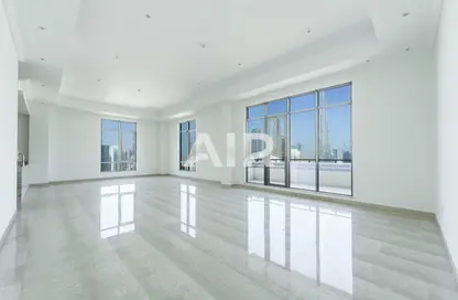 Penthouse - 3 Bedrooms - 5 Bathrooms for rent in South Ridge 1 - South Ridge - Downtown Dubai - Dubai