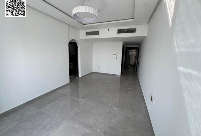 60930749 - صورة العقار 2