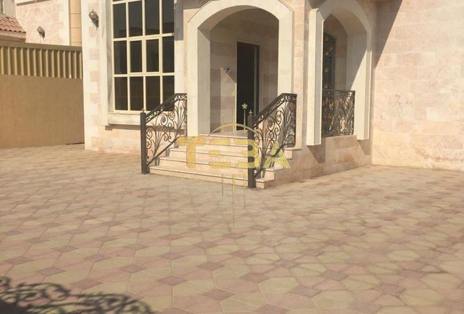 15744012 - Property Image 2