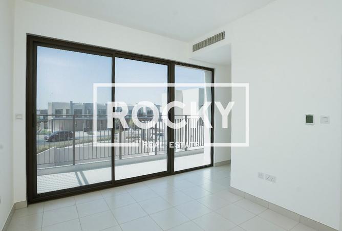 15744909 - صورة العقار 2