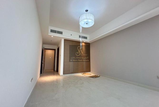 15747402 - صورة العقار 3