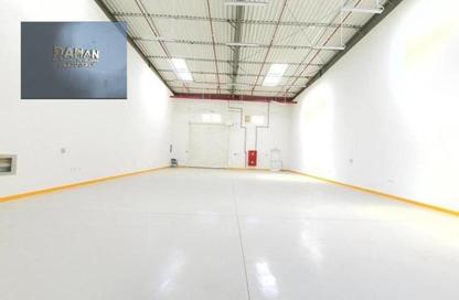 Warehouse - Studio - 7 Bathrooms for rent in Umm Al Thuoob - Umm Al Quwain