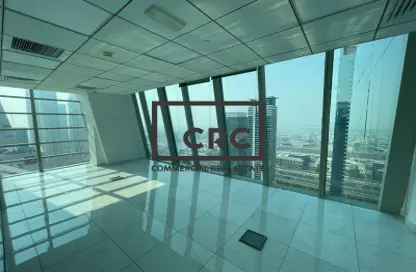 مكتب - استوديو - 1 حمام للايجار في القمة - الخليج التجاري - دبي