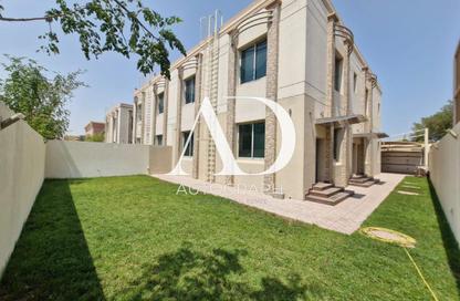 Villa - 5 Bedrooms - 5 Bathrooms for rent in Umm Suqeim 2 Villas - Umm Suqeim 2 - Umm Suqeim - Dubai