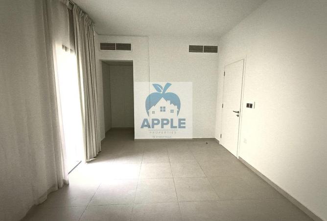 15766218 - صورة العقار 2