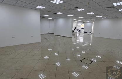 متجر - استوديو - 2 حمامات للايجار في ابراج الديوان - النخيل 2 - النخيل - عجمان