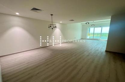 Apartment - 3 Bedrooms - 3 Bathrooms for rent in Millennium Executive Tower - Sheikh Zayed Road - Dubai
