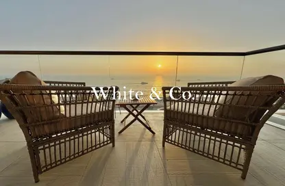 Apartment - 2 Bedrooms - 3 Bathrooms for rent in The 8 - The Crescent - Palm Jumeirah - Dubai