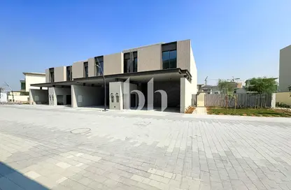 Townhouse - 3 Bedrooms - 4 Bathrooms for rent in Nad Al Sheba Gardens Phase 2 - Nad Al Sheba 1 - Nad Al Sheba - Dubai