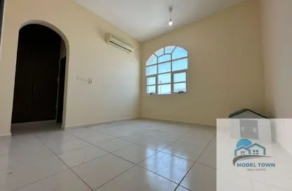 شقة - 2 غرف نوم - 2 حمامات للايجار في فيلات مدينة خليفة آيه - مدينة خليفة أ - مدينة خليفة - أبوظبي