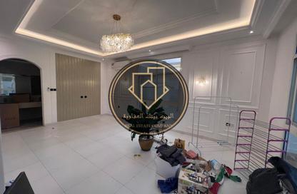 Villa - 5 - 7 for sale in Al Mowaihat 2 - Al Mowaihat - Ajman