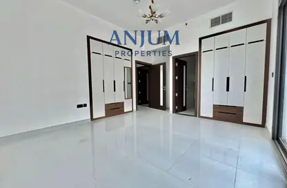 شقة - 2 غرف نوم - 2 حمامات للايجار في إيلز من دانوب - ارجان - دبي