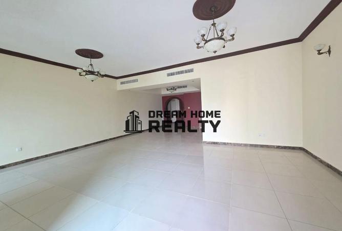 15781077 - Property Main Image