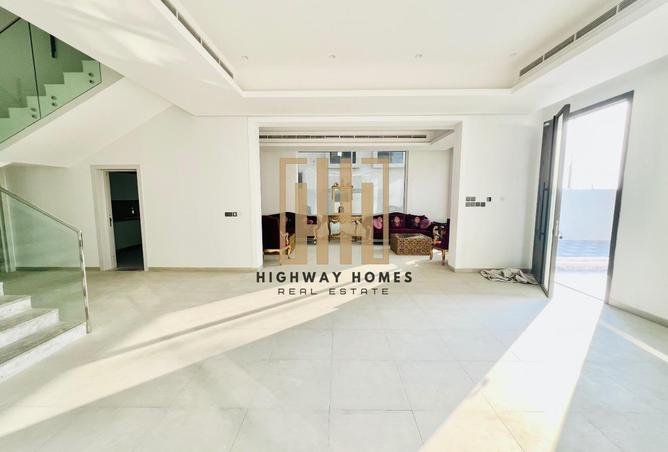 15784470 - صورة العقار 3