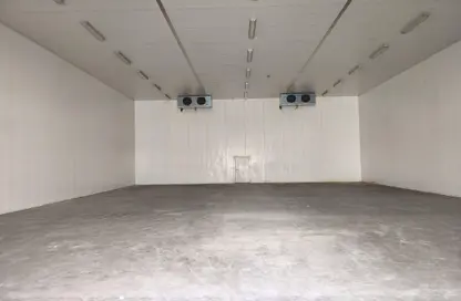 Warehouse - 1 Bedroom for rent in Phase 2 - Dubai Investment Park (DIP) - Dubai