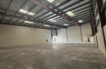 Warehouse - Studio for rent in Phase 2 - Dubai Investment Park (DIP) - Dubai