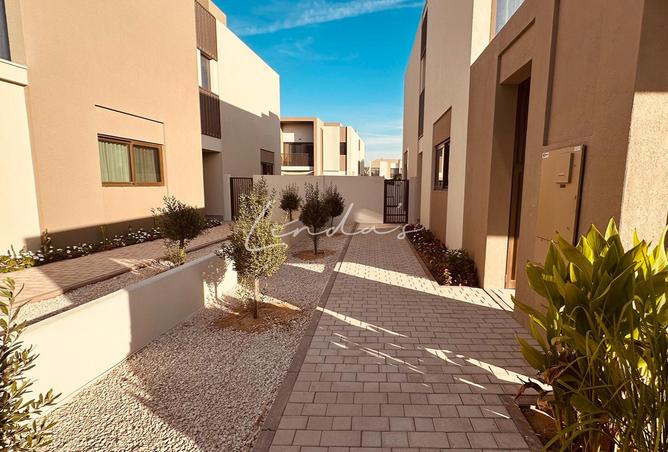 15793871 - صورة العقار 2