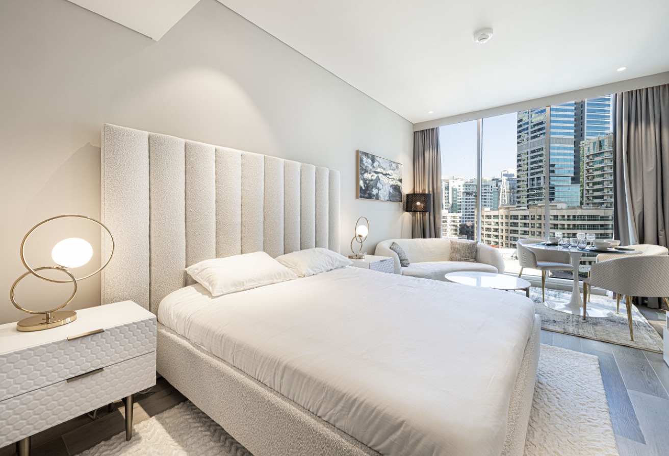 BRAND NEW | FURNISHED | MARINA VIEWS | 4 CHEQUES