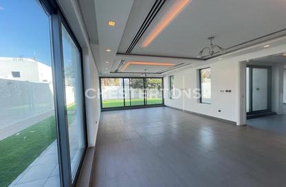 Villa - 4 Bedrooms - 5 Bathrooms for rent in Satwa Road - Al Satwa - Dubai Villa - 4 Bedrooms - 5 Bathrooms for rent in Satwa Road - Al Satwa - Dubai
