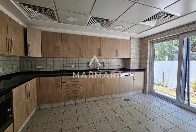 15797002 - Property Image 2