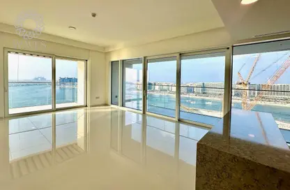 Apartment - 2 Bedrooms - 3 Bathrooms for sale in Grand Bleu Tower 1 - EMAAR Beachfront - Dubai Harbour - Dubai