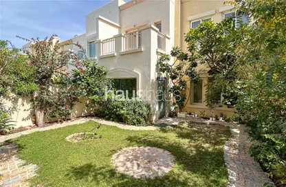 فيلا - 3 غرف نوم - 3 حمامات للايجار في الينابيع 10 - الينابيع - دبي