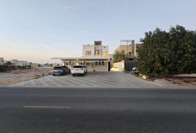 15809959 - صورة العقار 2