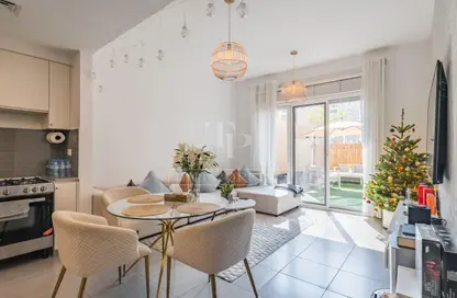 Apartment - 2 Bedrooms - 2 Bathrooms for rent in Zahra Breeze Apartments 4A - Zahra Breeze Apartments 4 - Zahra Breeze Apartments - Town Square - Dubai