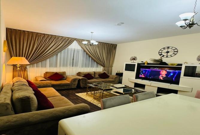 15817001 - Property Image 2