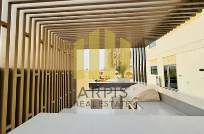 شقة - غرفة نوم - 2 حمامات للايجار في ذا فلاجشيب ثري - السطوة - دبي