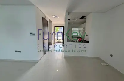 تاون هاوس - 3 غرف نوم - 3 حمامات للايجار في باسوود - داماك هيلز 2 - دبي تاون هاوس - 3 غرف نوم - 3 حمامات للايجار في باسوود - داماك هيلز 2 - دبي