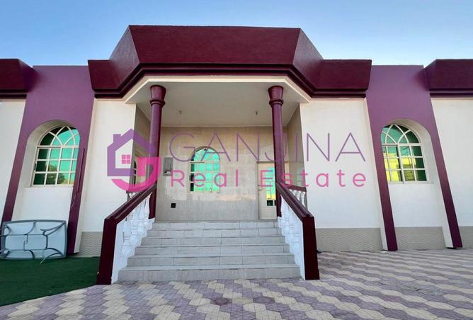 Private Pool 3BHK Villa | Khuzam | Fully Furnished