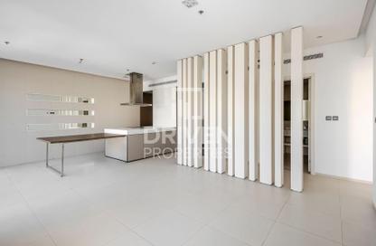 Apartment - 2 Bedrooms - 3 Bathrooms for rent in West Avenue Tower - Dubai Marina - Dubai