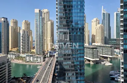 Apartment - 2 Bedrooms - 3 Bathrooms for rent in West Avenue Tower - Dubai Marina - Dubai