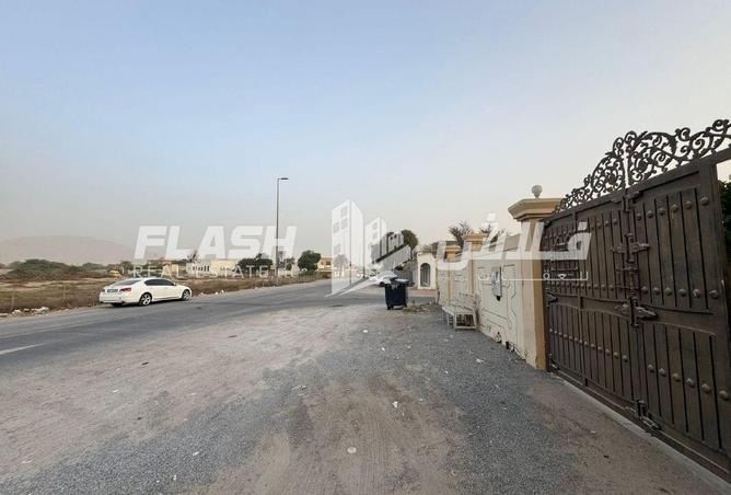 15827200 - صورة العقار 3