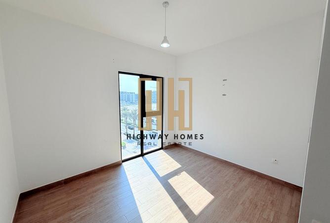 15827345 - صورة العقار 2