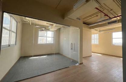 Office Space - Studio for rent in Cambridge Business Centre - Dubai Silicon Oasis - Dubai