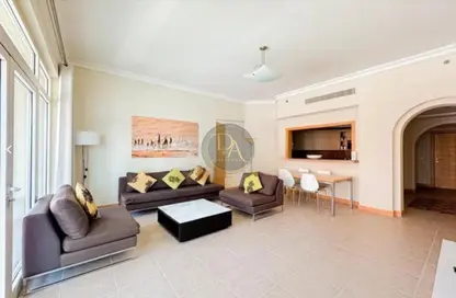 Apartment - 2 Bedrooms - 3 Bathrooms for rent in Al Das - Shoreline Apartments - Palm Jumeirah - Dubai