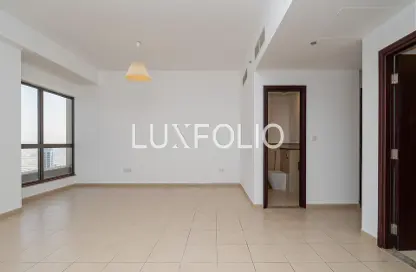 Apartment - 3 Bedrooms - 4 Bathrooms for sale in Shams 2 - Shams - Jumeirah Beach Residence - Dubai