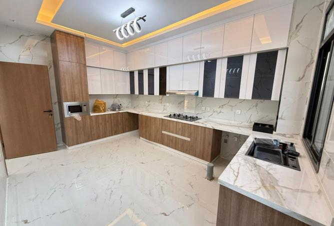 15842720 - صورة العقار 3