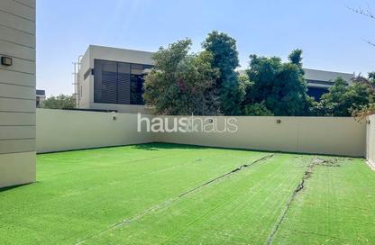 Villa - 4 - 5 for rent in Picadilly Green - Damac Hills - Dubai