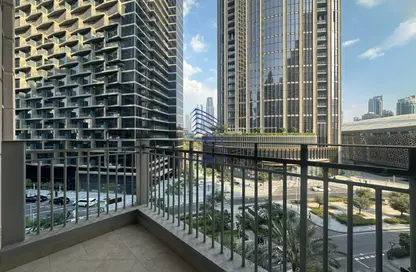Apartment - 1 Bedroom - 1 Bathroom for sale in Standpoint Tower 2 - Standpoint Towers - Downtown Dubai - Dubai