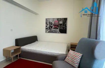 Apartment - Studio - 1 Bathroom for rent in Azizi Star - Al Furjan - Dubai