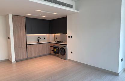 Apartment - 1 Bedroom - 2 Bathrooms for sale in Marina Living - Dubai Marina - Dubai