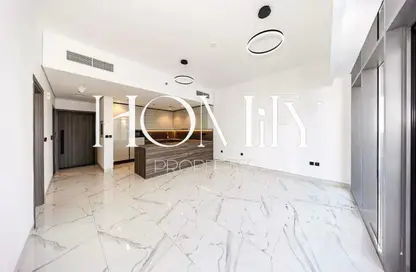 Apartment - 1 Bedroom - 2 Bathrooms for sale in Royal Regency - Business Bay - Dubai