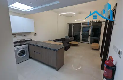 Apartment - 1 Bedroom - 2 Bathrooms for rent in Azizi Plaza - Al Furjan - Dubai