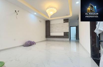 Villa - 5 Bedrooms - 7 Bathrooms for sale in Al Yasmeen 1 - Al Yasmeen - Ajman