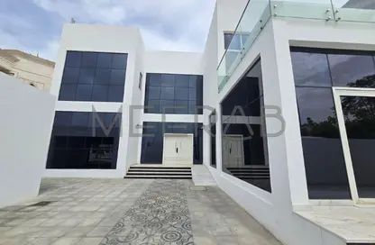 Villa - 5 Bedrooms - 6 Bathrooms for rent in Al Barsha South 2 - Al Barsha South - Al Barsha - Dubai Villa - 5 Bedrooms - 6 Bathrooms for rent in Al Barsha South 2 - Al Barsha South - Al Barsha - Dubai