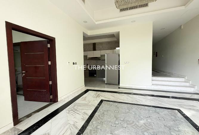 15853102 - Property Image 2